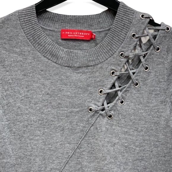 Philanthropy $198 Grey Hawke Short Sleeve Lace Up Shoulder Sweater Dress - Picture 2 of 11